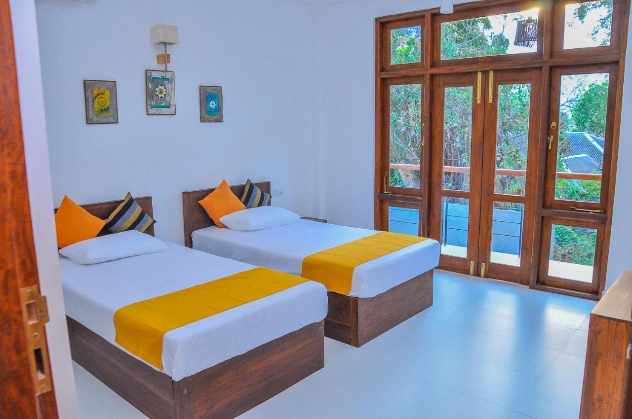 Amuththa Resort Анурадхапура Екстер'єр фото